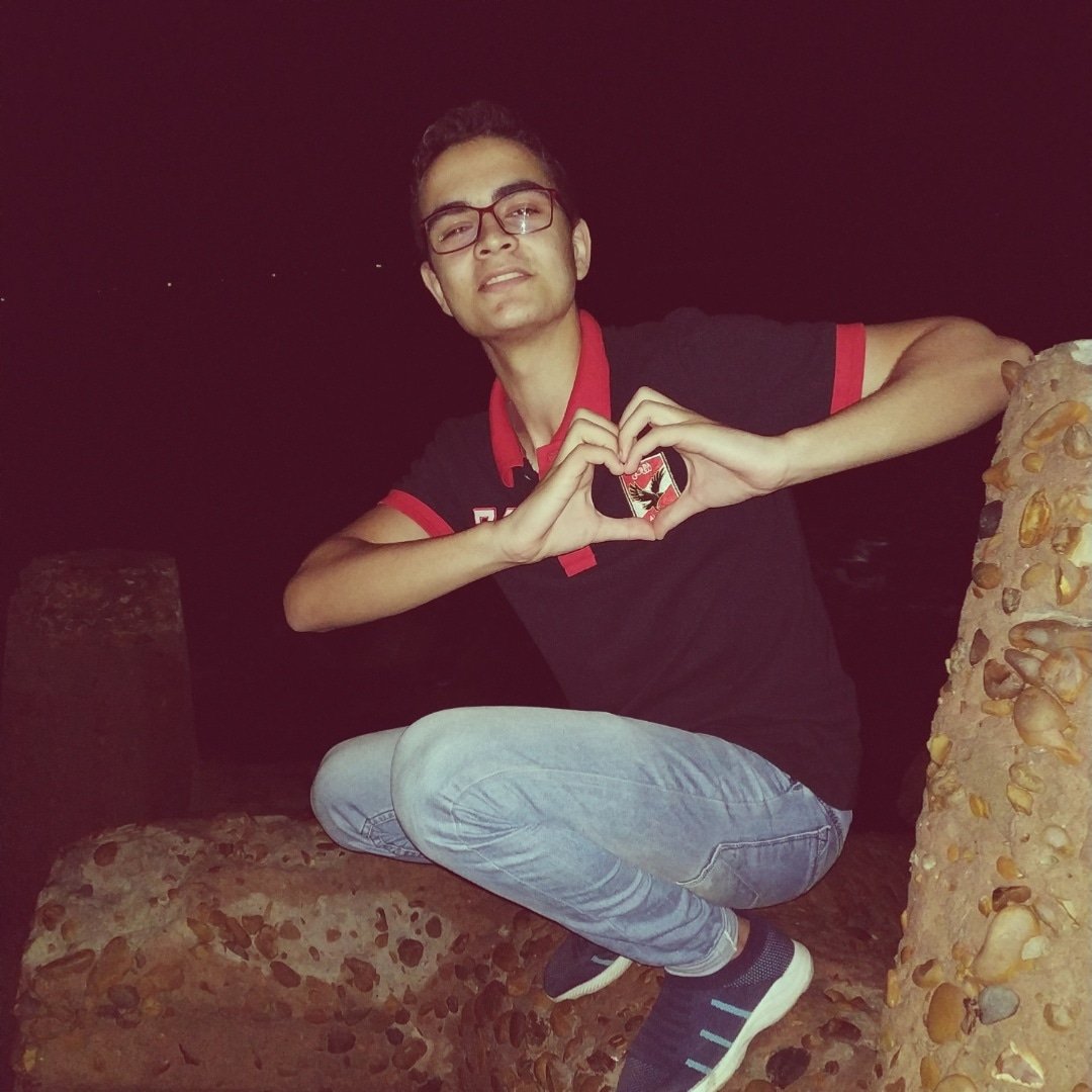 OmarEllaban4's tweet photo. انتم ارجل فريق ف القارة و ف العالم و دائما متعودين ع النجاسة دي من فرق شمال افريقيا كلها و أن اي قرار المجلس هياخده احنا موافقين عليه عشان عارفين أن اكيد انتم قد الموقف و ياما قابلنا أشكال وسخة من دي 
رينا معاكم يا رجالة ♥️#العاشرة_يا_اهلي https://t.co/ykRHWm6hhg