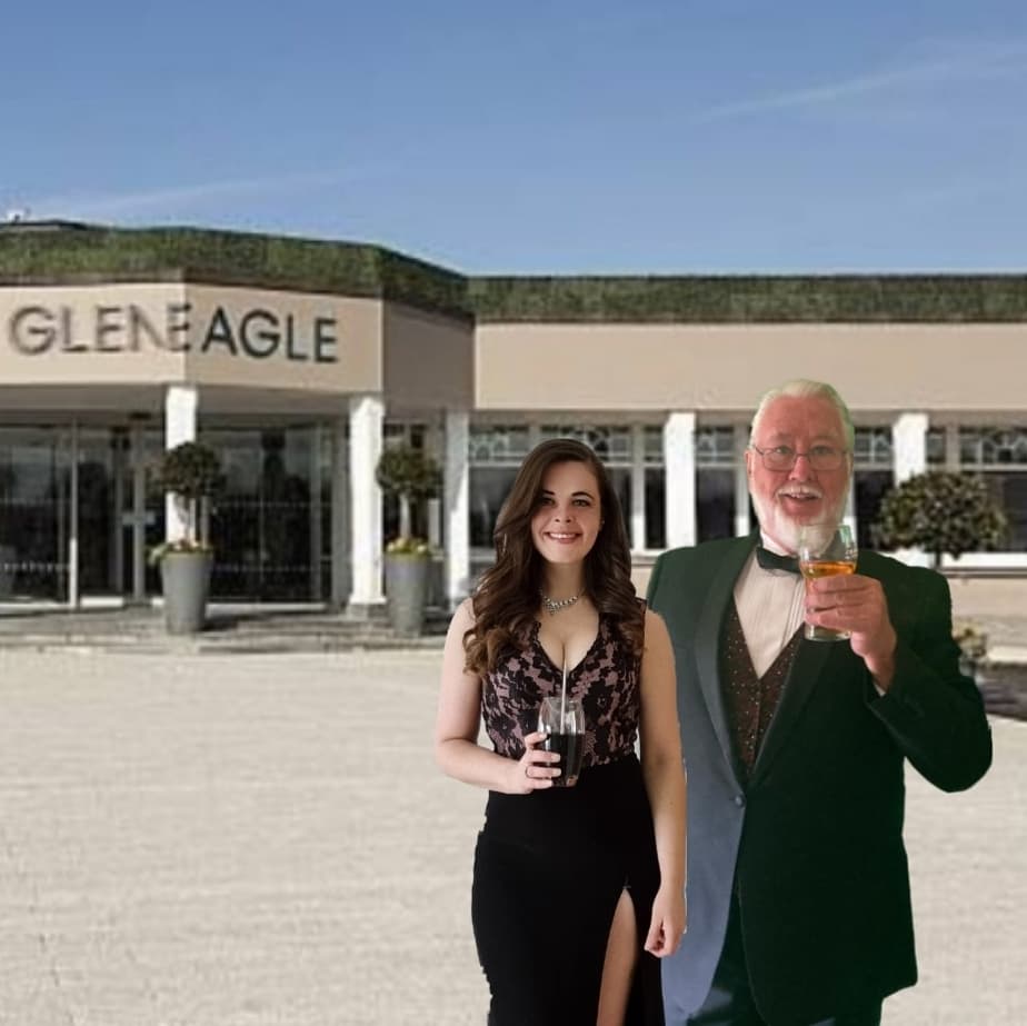 Bar to ourselves and all!😜
You didn't think we'd miss it did you? #BlueSteel  #ShazAndLiam #AnnualAimsShot #PretendAIMS2021