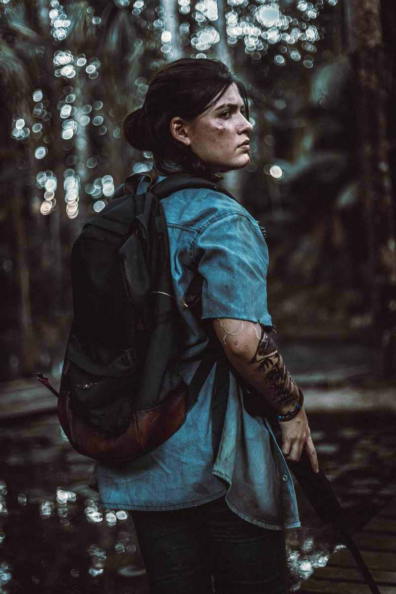 Gabiruzinea's tweet photo. Hoje é aniversário do #TheLastofUsPartII e eu resolvi postar algumas fotos do photoshoot que fiz do meu cosplay da Ellie. Essa franquia é a minha favorita da vida e a Ellie é a personagem mais importante pra mim♥️ espero que vcs gostem♥️
@Naughty_Dog @Neil_Druckmann #Ellie https://t.co/OHeQIxp75G