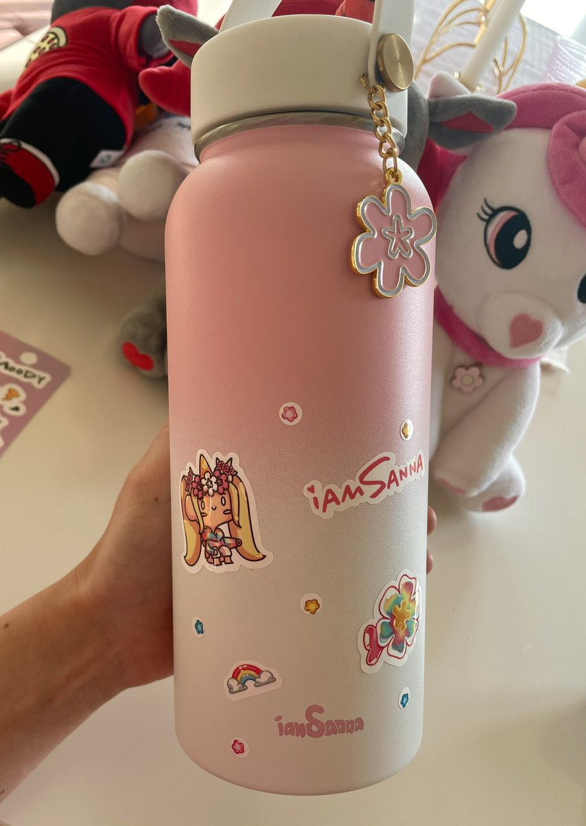 Iamsanna 100 Of Profits From The Bottle Stickers Go To Charity To Help Homeless Animals In Spain Find Homes T Co Mfasbfjf2x T Co Vtzfhagr78 Twitter