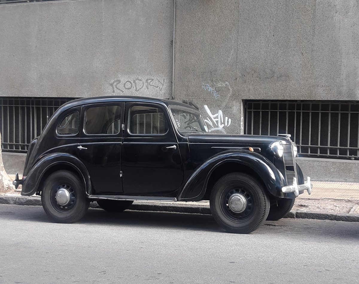 ElOjoChurrinche's tweet photo. Maravillas de otros tiempos que encontré hoy en Javier Barrios Amorin entre San José y Constituyente https://t.co/t9jIBM69H0