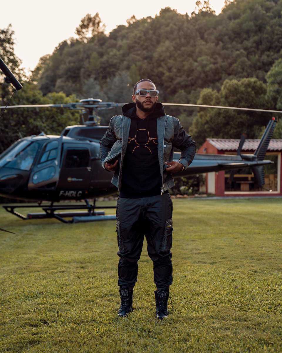 08BDOR's tweet photo. The king of drip has arrived!🦁
#WelcomeDepay https://t.co/ZZL0WghJ65