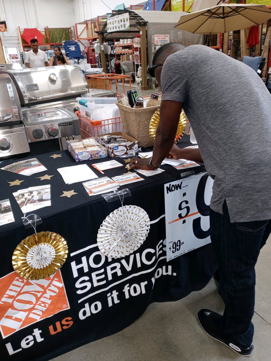 Amber Anderson tweet media