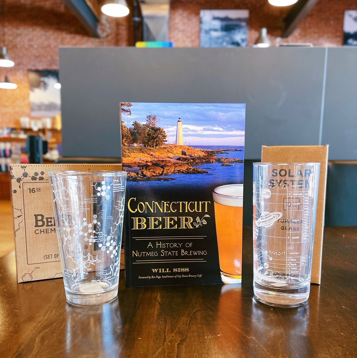 wesrjjulia's tweet photo. We could really go for a beer 🍻
Shout out your favorite CT Brewery in the replies.
#WesRJJulia #DrinkResponsibly #CTBrews https://t.co/AMpPdEn5FK