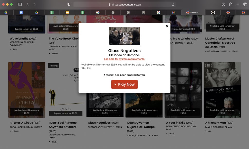 NokShabangu's tweet photo. Iโd like to take a moment to thank you, @EncountersDoc! Last year, your website was already functional and beautiful and this year youโve still managed to improve the user experience! We see & appreciate you! #VirtuallyEverywhere
Also the API that disables screengrabs - Winning! https://t.co/5hwwKDGHw2