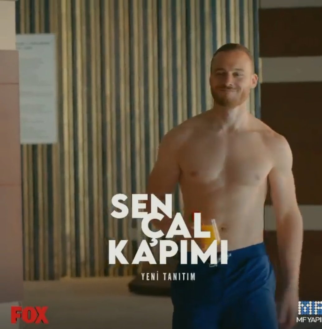 Nanerocha3's tweet photo. O objetivo do #SerkanBolat é fazer ciúmes na #edayıldız, ou matar o fandom de #SenCalKalpımı ?
Só espero que ele não esteja na compania daquela gerentezinha!
#KeremBursin #HandeErcel #handemiyy #hanker #HankerVerissimo https://t.co/mDhKw4aDof