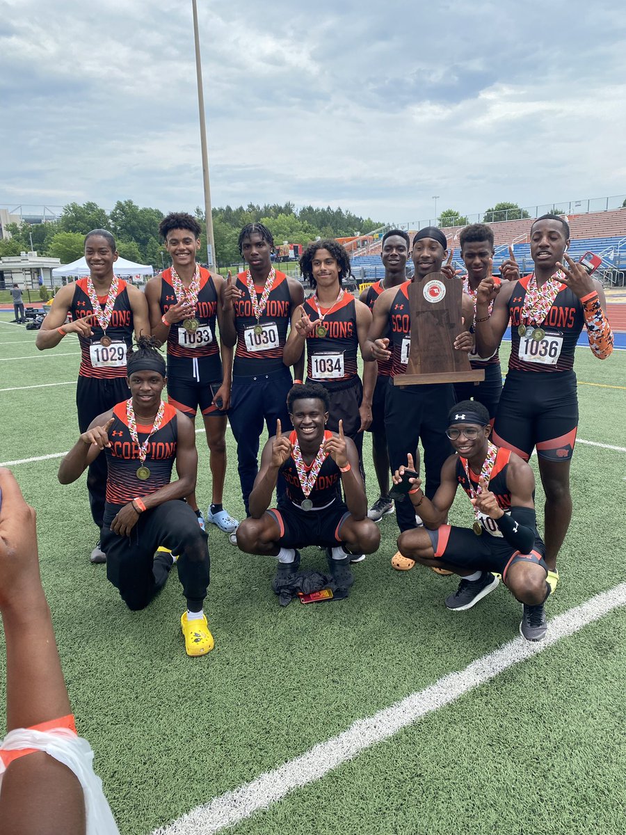 Oakland Mills HS tweet media