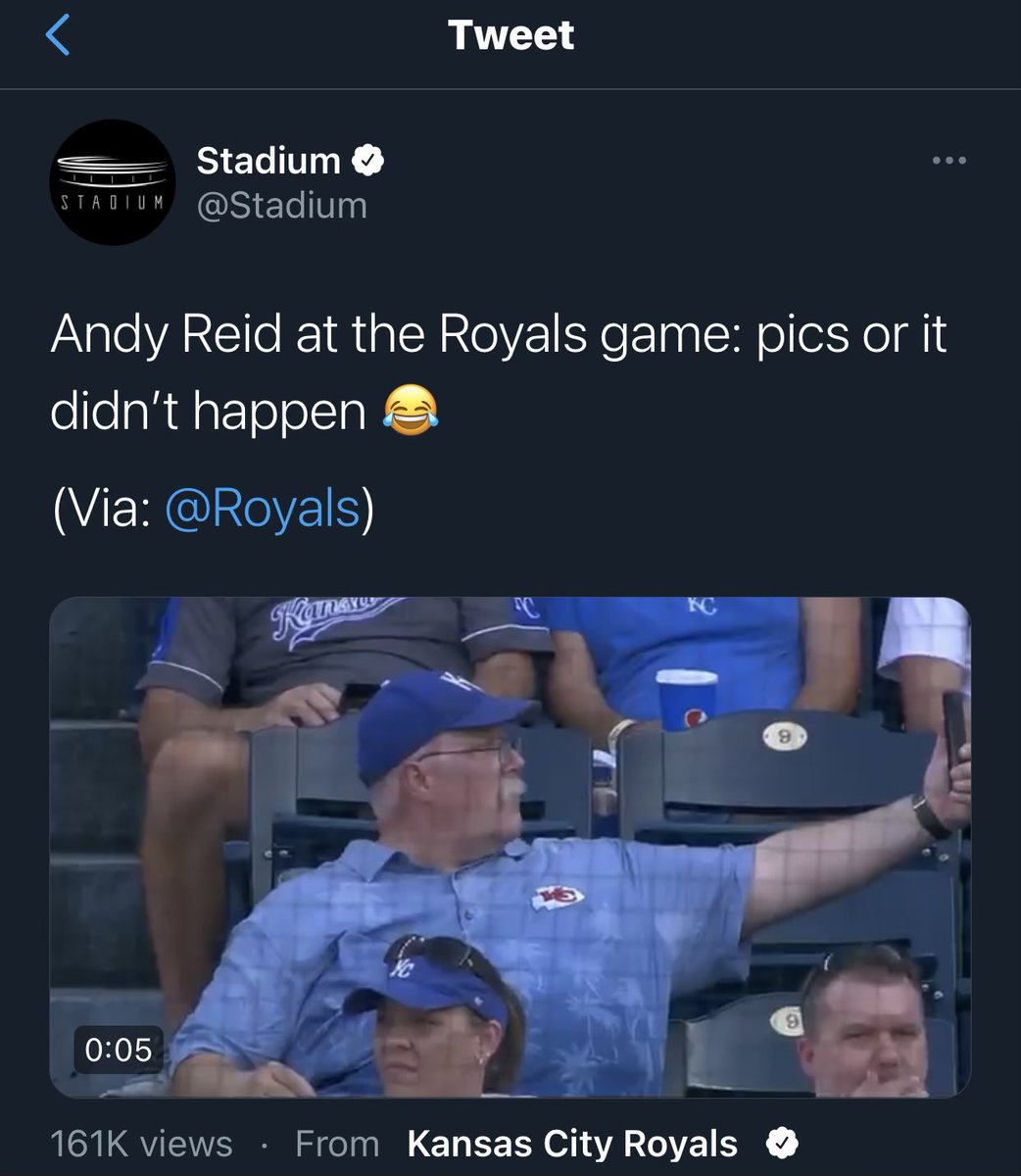 Chiefs's tweet photo. C’mon man https://t.co/lavwtfJMtY