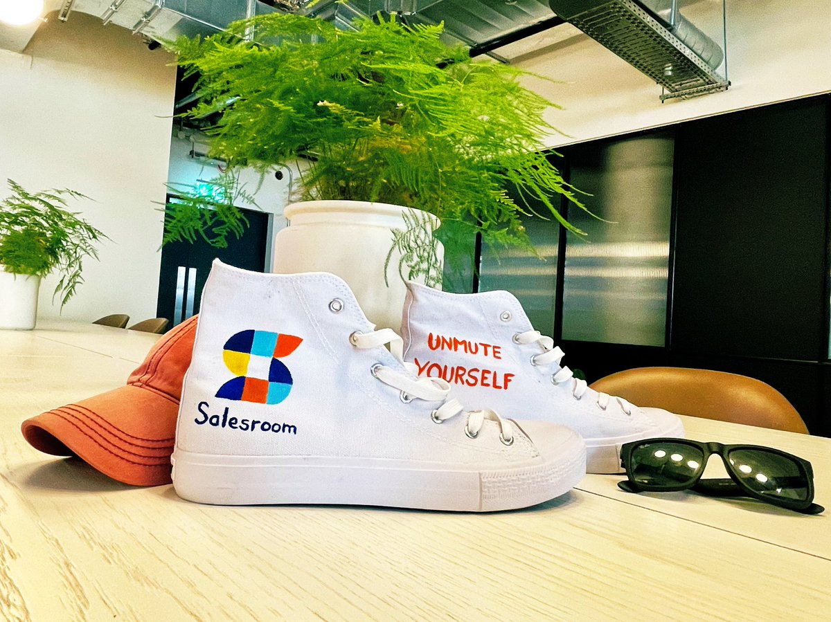 Salesroom tweet media