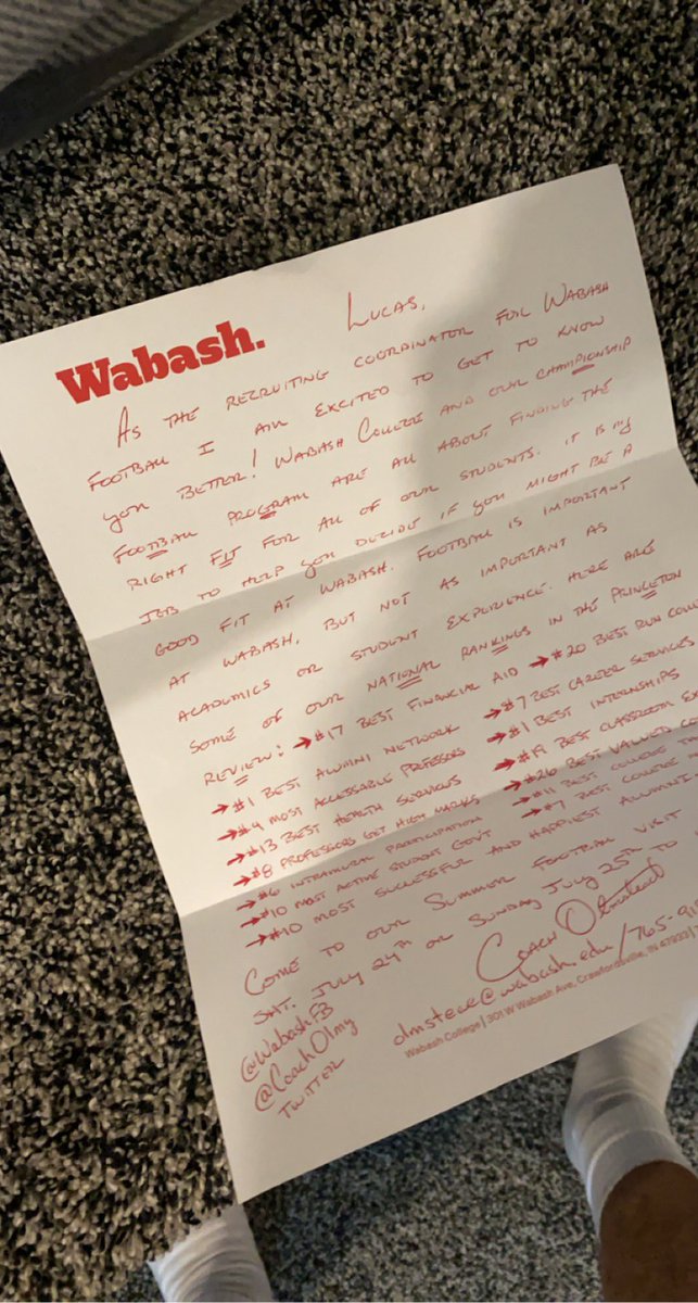 LucasKarl10's tweet photo. Appreciate the hand written letter!!! @WabashFB @CoachOlmy @OliverJamesWes1 https://t.co/hV8lCUzCTd
