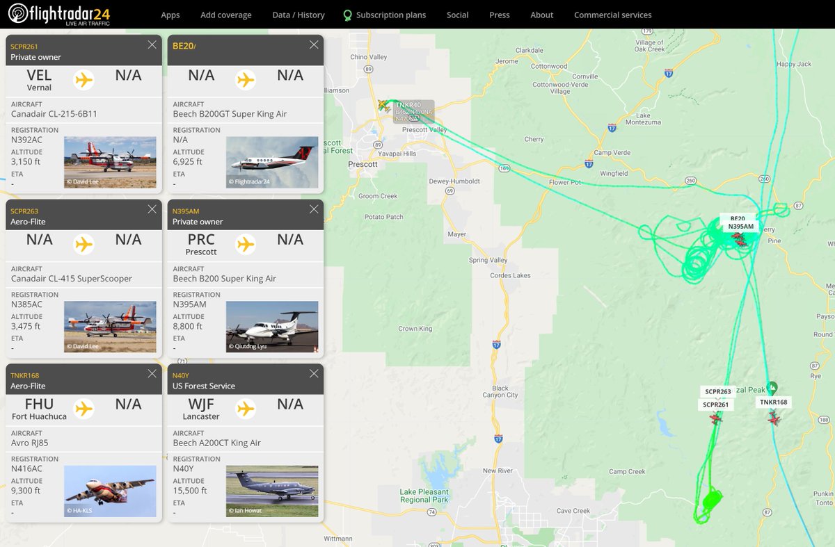 8bitmeme's tweet image. Air attack at #BackboneFire getting busy. Looks like the two "Super Scoopers" are inbound, TNKR40 and TNKR168 dropped and are headed back to (presumably) reload. 

And oh yeah, N40Y is lurking about being all mysterious-like. 

flightradar24.com/multiview/281d…

#FireMappers