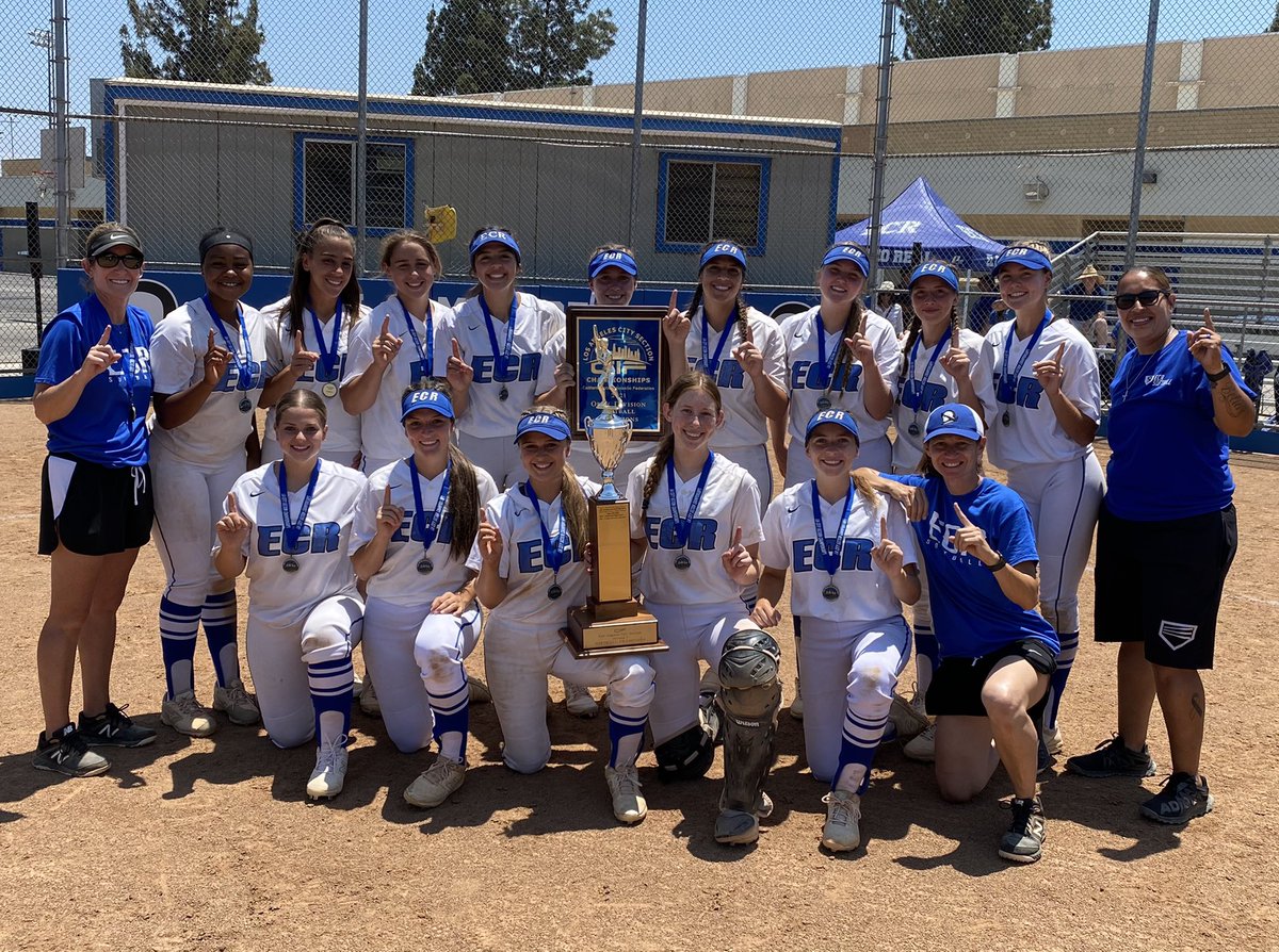 SOFTBALL Open Division Final: 

El Camino Real 10 🏆
Granada Hills 0 

Congratulations to the Lady Conquistadors!! 👏

They win their 17th City title tying San Pedro for the most all-time 🥎 championships! @ecr_j <a href="/ecrathletics/">ECR Athletics Alumni Updates ~~</a>