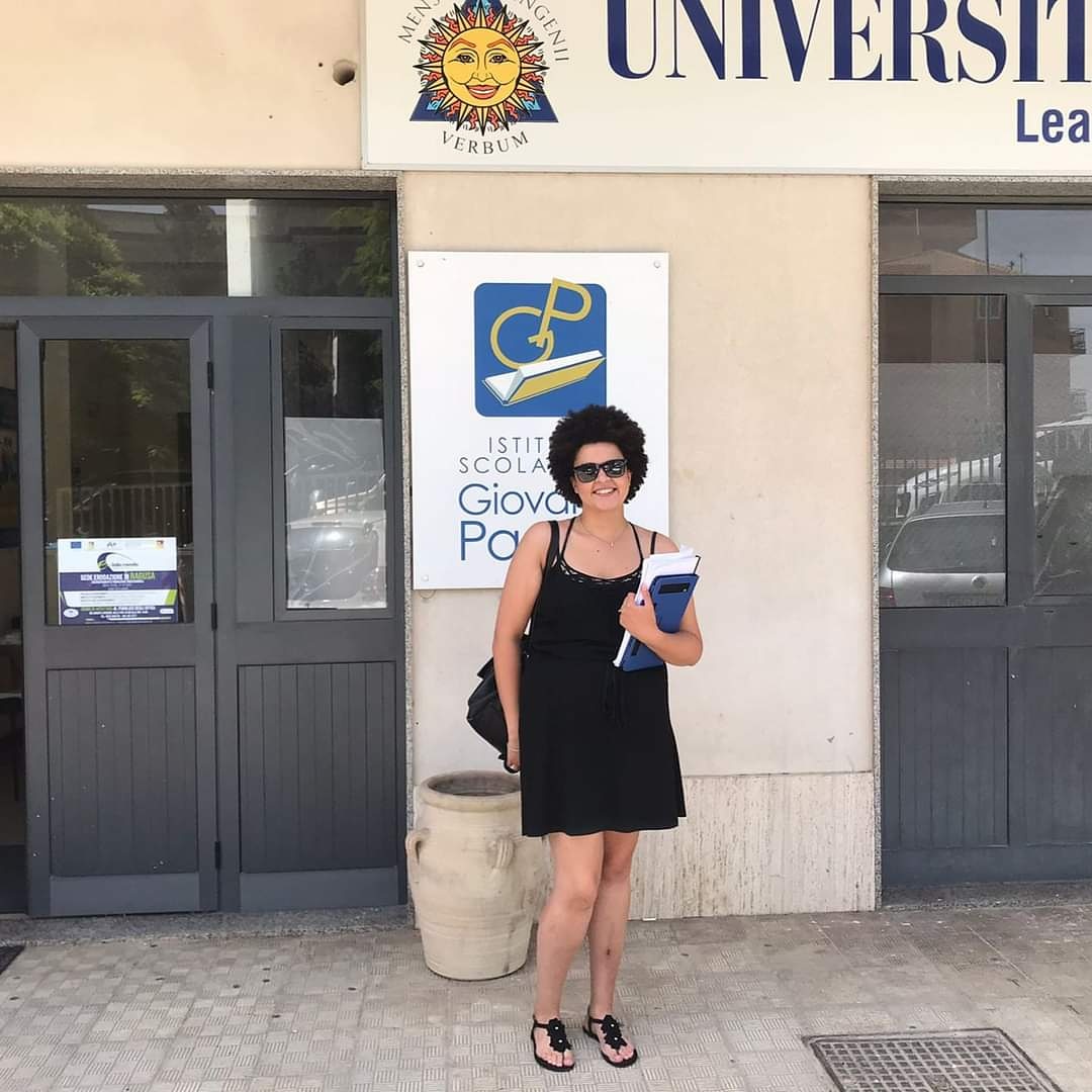 Esther_Ansaldi's tweet photo. Mamma, ce l'ho fatta! ❤

#maturità2021 https://t.co/Hyj3lq7R0F