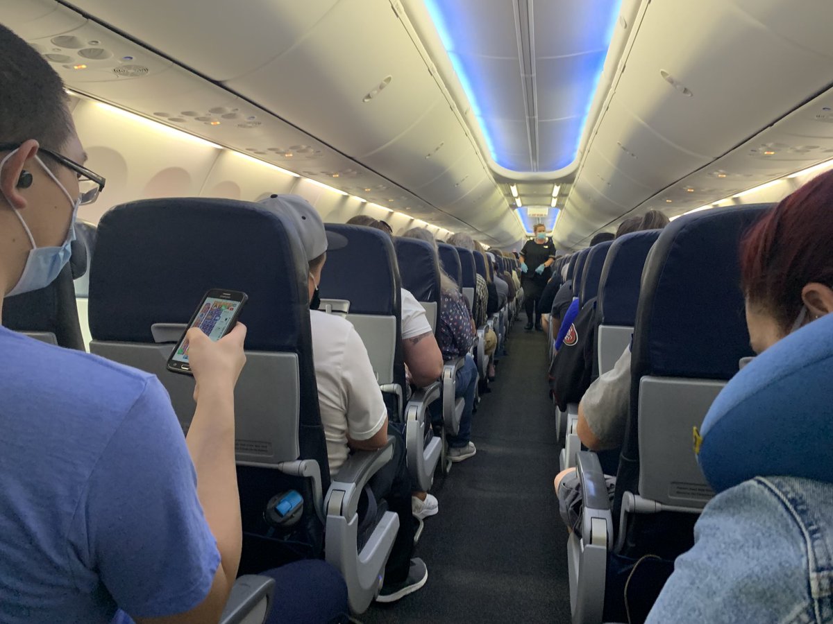 KyleMorgan_FB's tweet photo. Do the cool kids still sit in the back of the bus these days? #LastRow https://t.co/i560MXuT3m