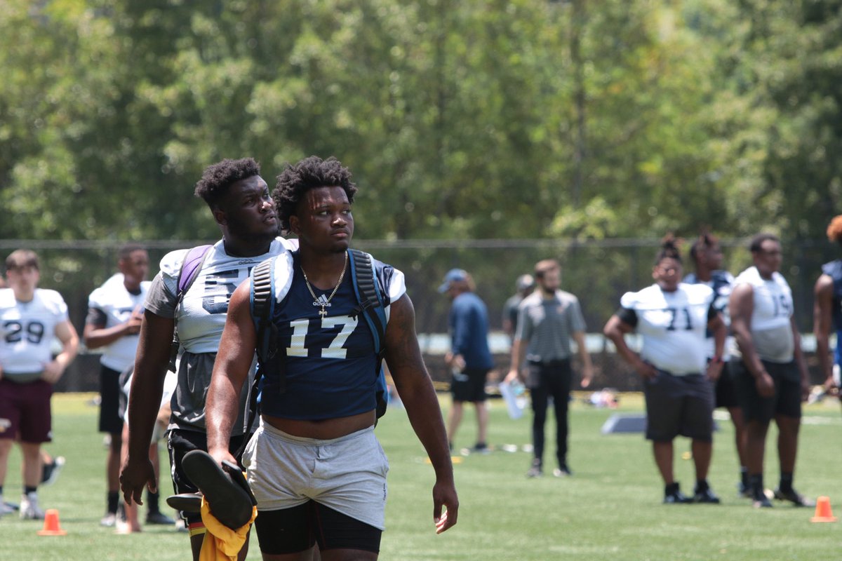 _CWill_62's tweet image. Great camp at UTC @gomocsfootball .. another chance to become great @coachT_Ward84 @CoachNDavison @GoMocsFootball @CoachRaw @CoachMcannERT @xixnyne @Coach_TBell @coachhowardg @CoachSerchia @ESPNTop63 @KynjeeCotton