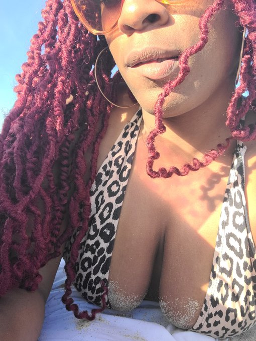 It's Juneteenth! Help me celebrate Cashapp = $bunnyvicious  Venmo = bunny-vicious  Zelle &amp; PayPal = 1viciousbunny@protonmail