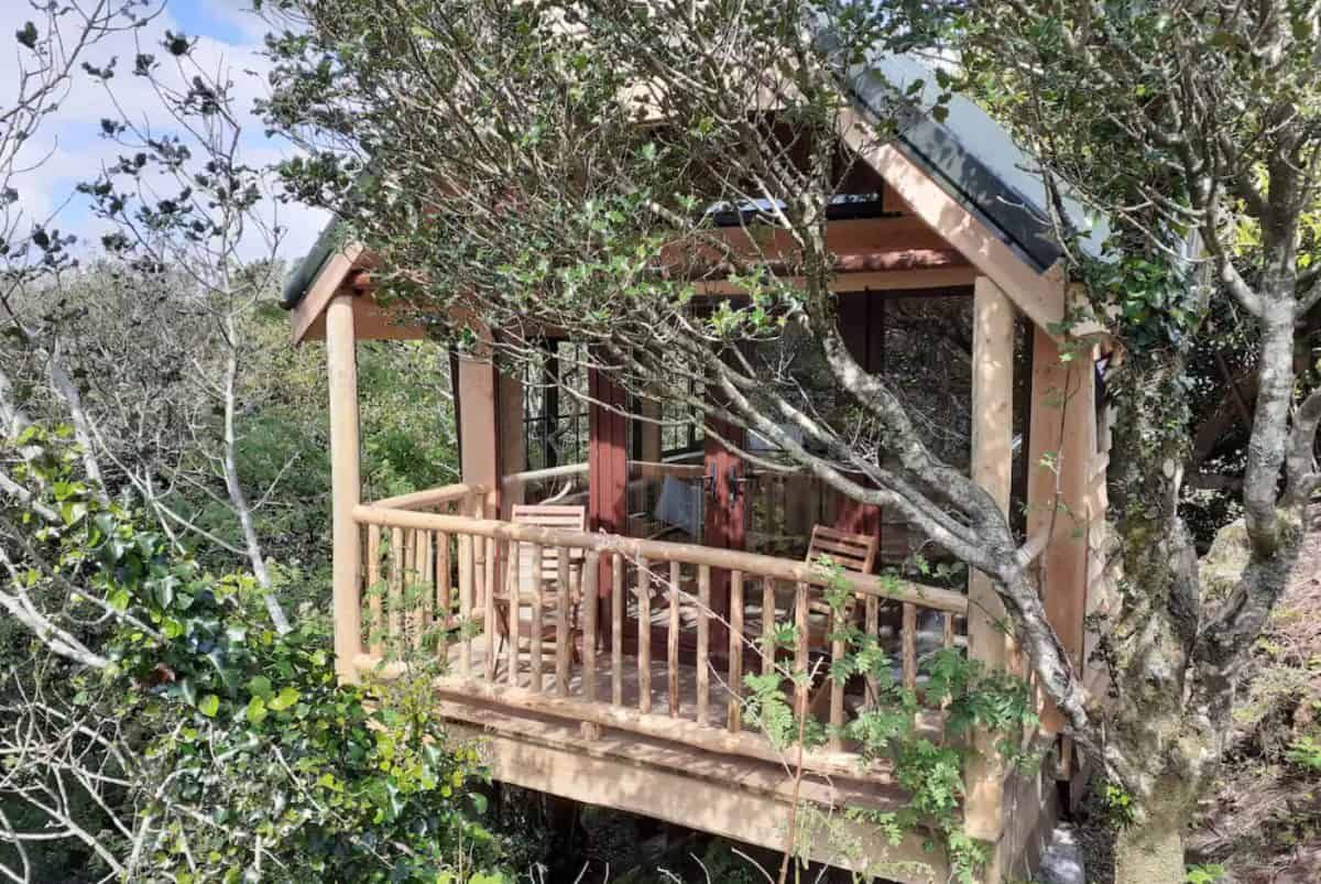 This magical new treehouse Airbnb is one of the coolest Cork stays of 2021 https://t.co/QN5wxjOPWb https://t.co/FXRq40CFvN