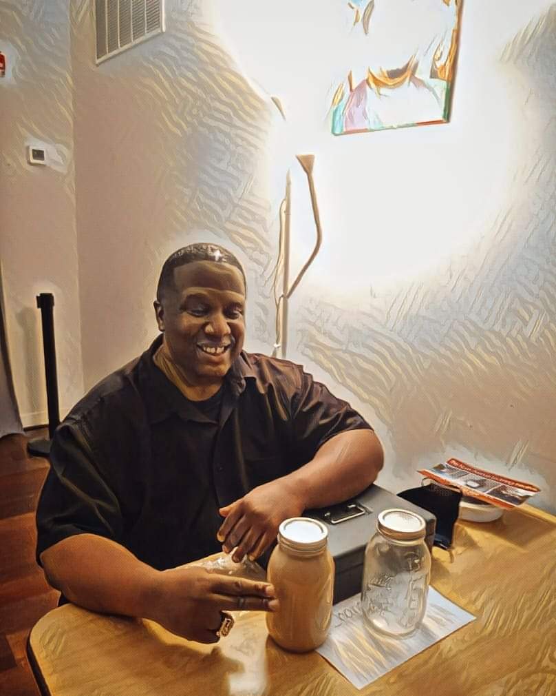 AquilMizan's tweet photo. Enjoyed the #seamosssmoothie & #freshpressedjuice courtesy of https://t.co/U3JSmiSDg3 !
#buyblack #letsgrow #seamoss #smoothie #fruits #vegetables #juice #smoothies #juices #juicing https://t.co/D6SlByDO20