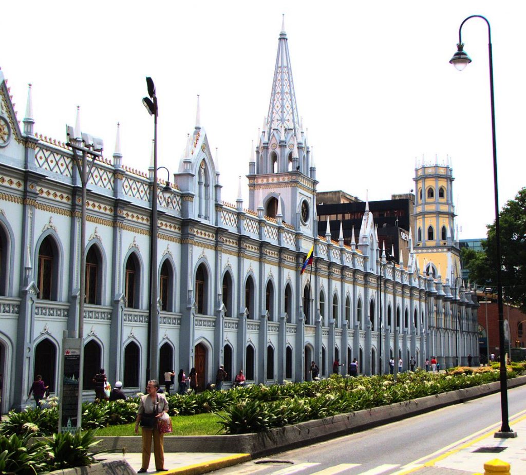 QPEV_'s tweet photo. #Variadas #2021 #am #junio La Academia de Ciencias Físicas, Matemáticas y Naturales de Venezuela cumple 104 años. https://t.co/lzYmUkEahh. Vía: #Editor https://t.co/SwjINHB6LF