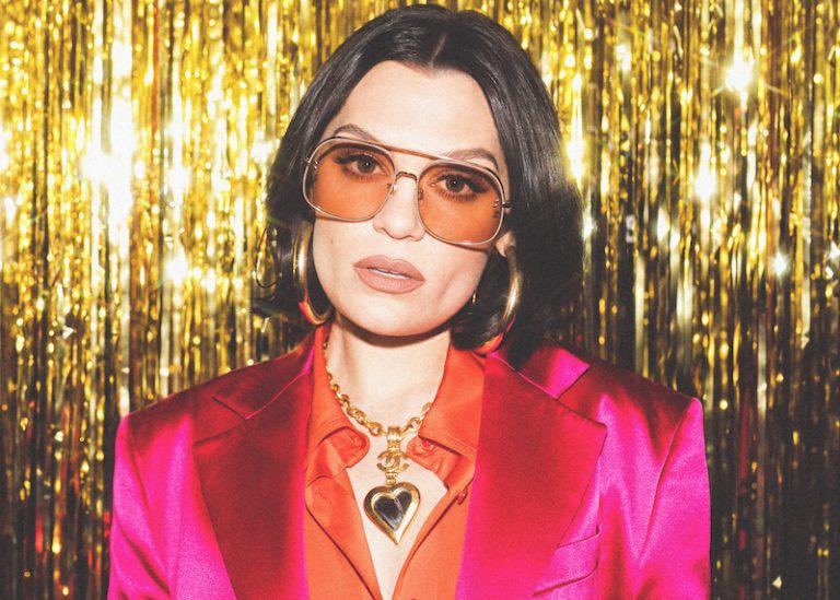PopCrave's tweet photo. Jessie J, who recently revealed that she’d been diagnosed with Meniere’s disease, opens up about her condition on Instagram: 

"It’s been hard not singing. It’s literally my life line and my happiness. Being quiet is not something I’m good at. Or makes me feel like myself.” https://t.co/c1EH9dNLAl
