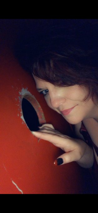 I can&rsquo;t wait to find one of these again!  Who knows what it&rsquo;s for? 😈 https://t.co/VzwdktYJdE<a href="/tag/tittytuesday"class="tags"><span>#tittytuesday</span></a><a href="/tag/truckerflashing"class="tags"><span>#truckerflashing</span></a>