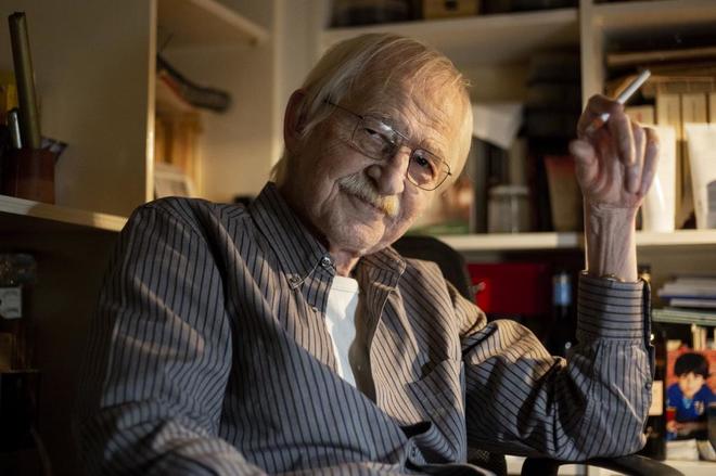 "Vive, deja vivir y afánate en prestar servicios útiles".

<a href="/AEscohotado/">Antonio Escohotado (In Memoriam)</a>