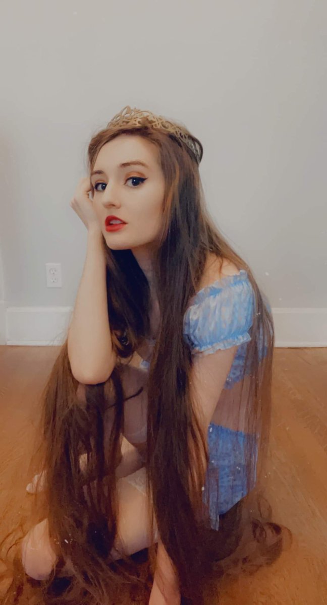 kittencrusade's tweet photo. two new photosets are now up on my OF! i combined my love of being a damsel in distress with a true crime story that awakened my obsession with bondage💕 annd i’m a princess! https://t.co/m8zHjbPjMc