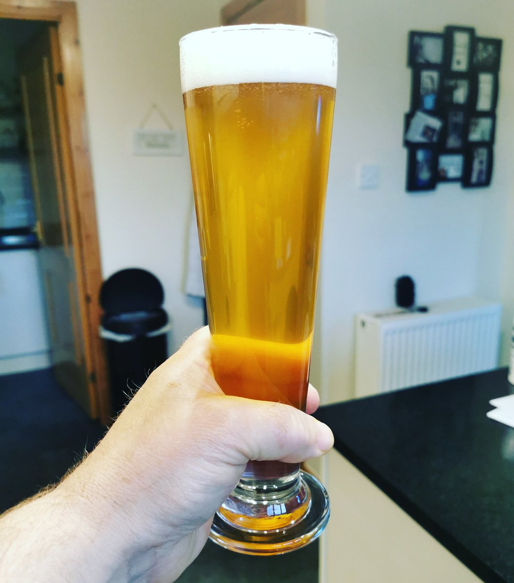 TonyCoulson10's tweet photo. Bohemian Pilsner 1st outing, its rather good 😏#homebrew #homebrewing #scottishcraftbeer #longside #allgrainbrewing #lockdownbrew #bohemianpilsner #beeroclock https://t.co/O9ksxMKJqR