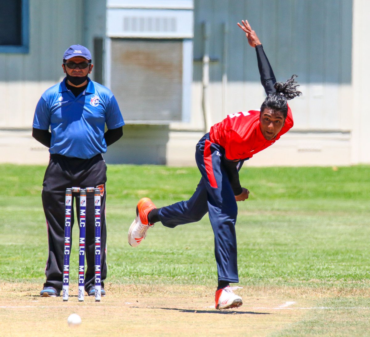 usacricket's tweet photo. Rohan Posanipally leads the way with 4 wickets for just 10 runs as the U19 Blues are bowled all out for 135 at the U19 Training and Selection Camp in California

Follow the chase for the U19 Reds live in the Match Center on the website here➡️: https://t.co/K0OSwEHBQB https://t.co/9CXHa9i3cP