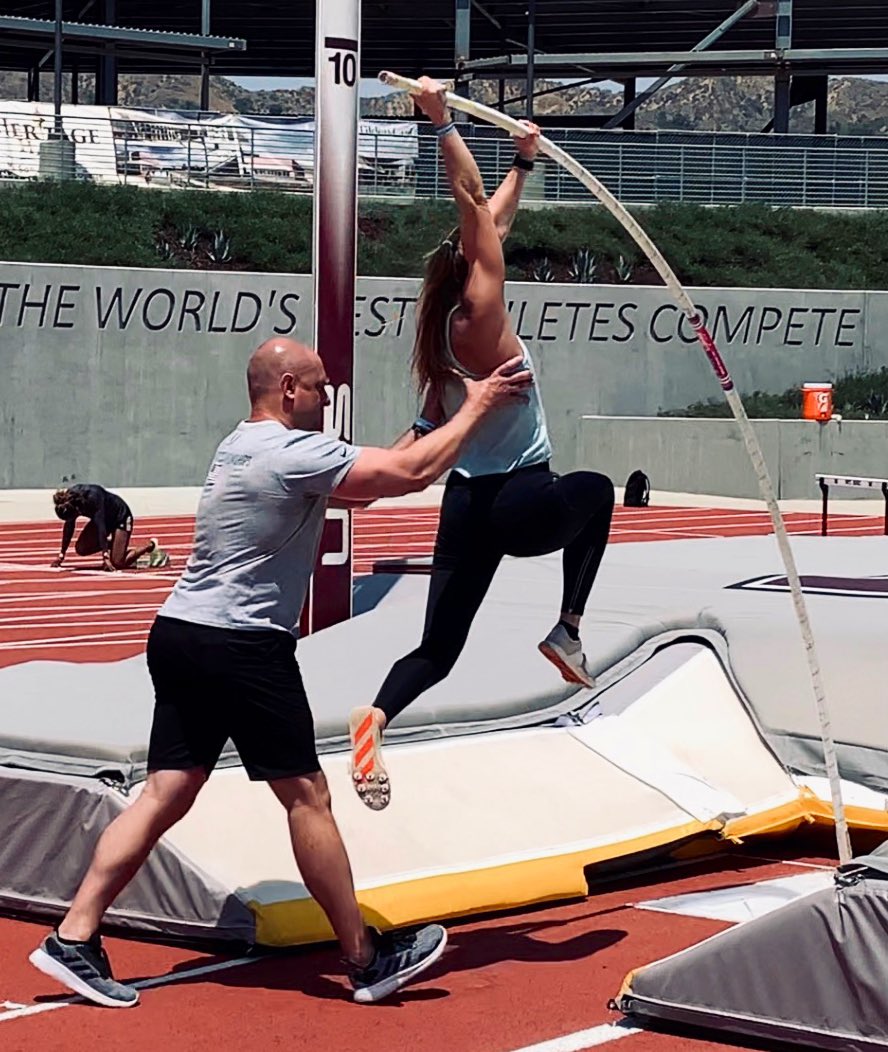 CGSportsNetwork's tweet photo. CG &amp; IU pole vault great Sydney (Clute) Walter competes in the U.S. Olympic Track &amp; Field Trials on Thursday at 5pm PT/ 8pm ET in Eugene, OR. Sydney holds the IU &amp; Big Ten pole vault records. Read about Sydney’s Olympic pursuit in this 2017 article: https://t.co/nm8Y2JmuQ4 🇺🇸 https://t.co/XU1BvWDNbv