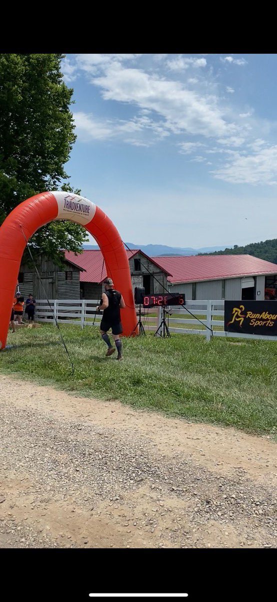 tsaprano99's tweet image. 50k done ✅ ~6,000’ elevation 31 miles 7:21. #ultrarunner