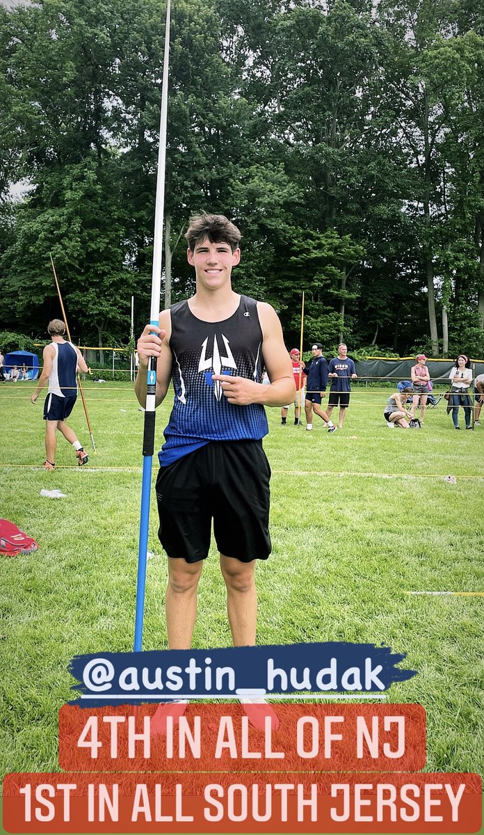 HammHSBoysTrack's tweet photo. 🔥4th in the STATE OF NJ 🔥
🔥1st in SOUTH JERSEY 🔥
Congrats to Austin Hudak for blowing his PR out of the water to perform so amazingly at MEET OF CHAMPS!👏🏼👏🏼👏🏼👏🏼 https://t.co/5SOW3TtEvu