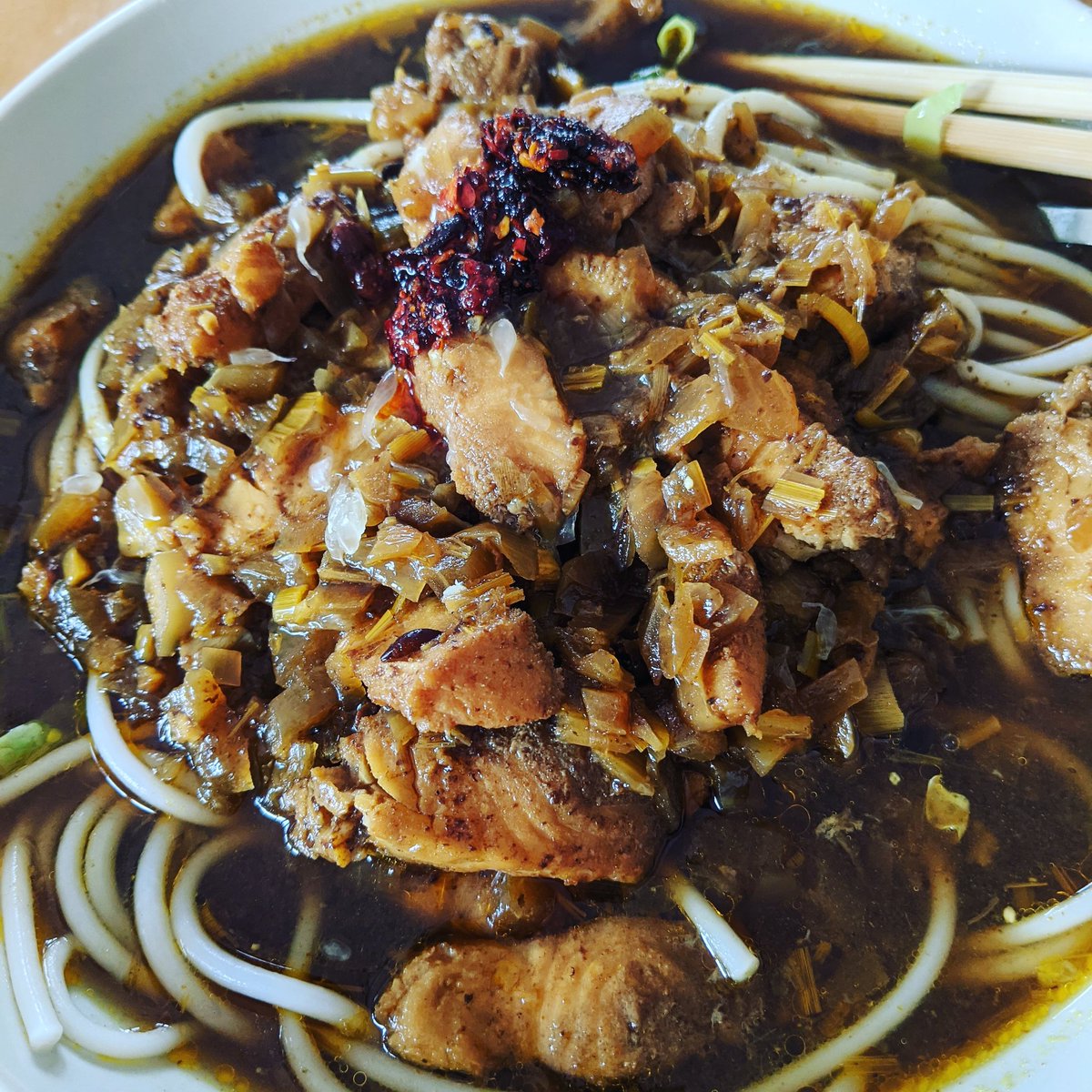 LangevinEqn's tweet photo. Trip to the local Chinese supermarket to make some assam laksa from scratch
#homesick #makan #CookingWithMum https://t.co/WQmo9nhpiL