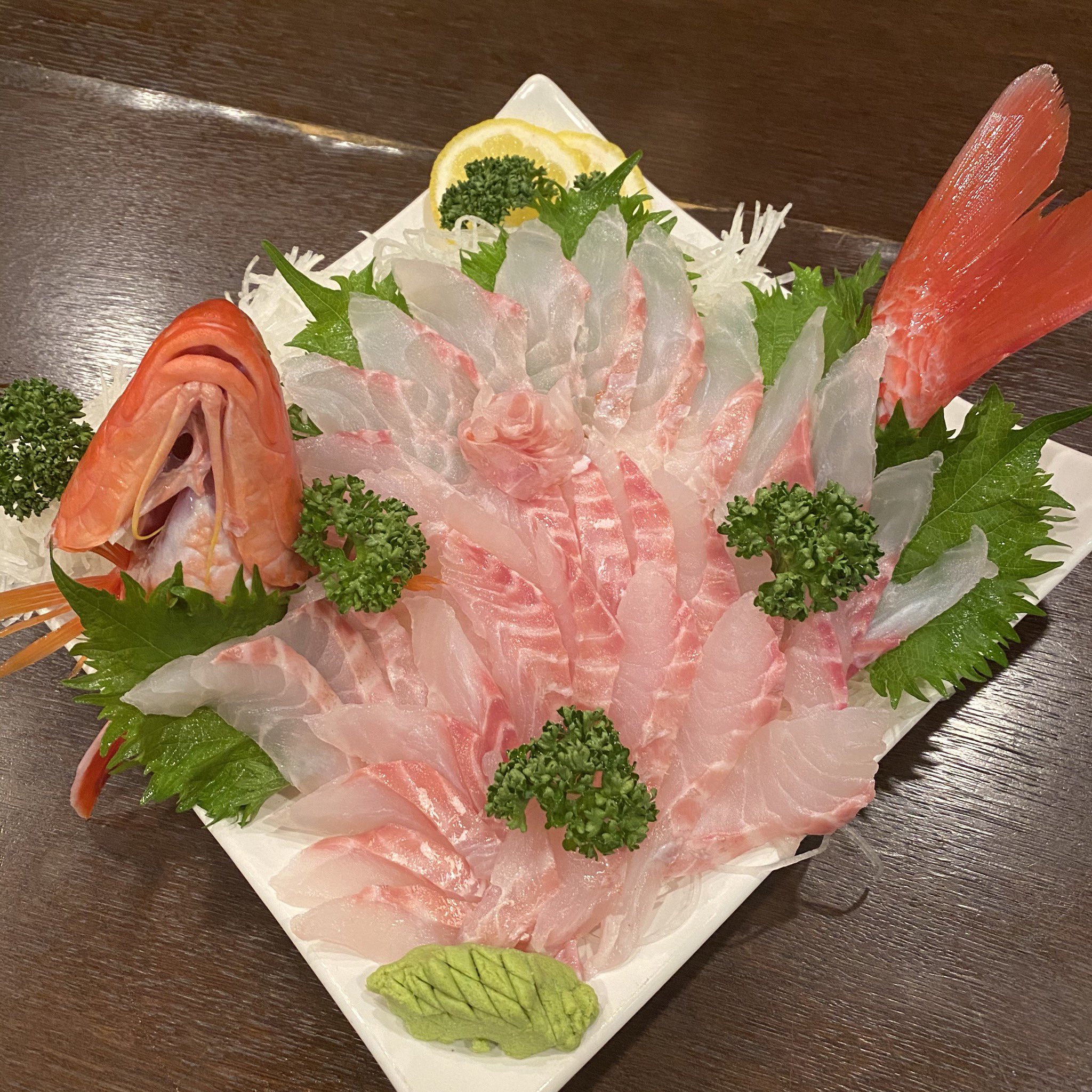 海鮮料理 中村 おじさん という名前の魚が入荷 姿造りに 凄く綺麗なお魚でした 海鮮料理中村 海鮮中村 豊川市 1000円ランチ 豊川ランチ 石鯛 豊川テイクアウト 豊川お持ち帰り 豊川海鮮丼 海鮮丼 豊橋ランチ 夜もランチやって