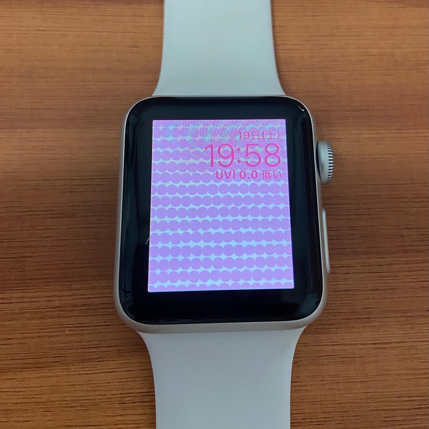 تويتر Fuwafuwakokoro على تويتر Apple Watchをマリメッコ仕様にして 何とか気分を上げています Applewatch マリメッコ T Co 27zpppysdk