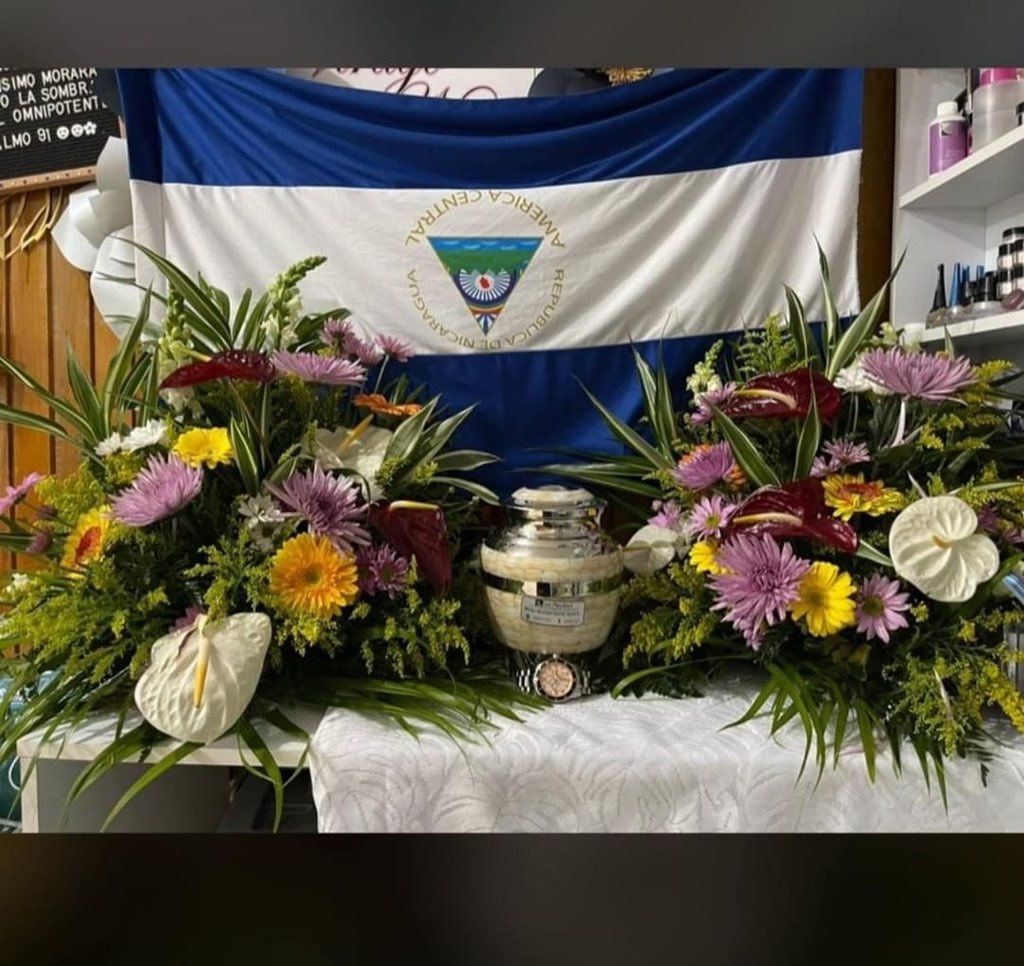 Profesor Monimbó tweet media