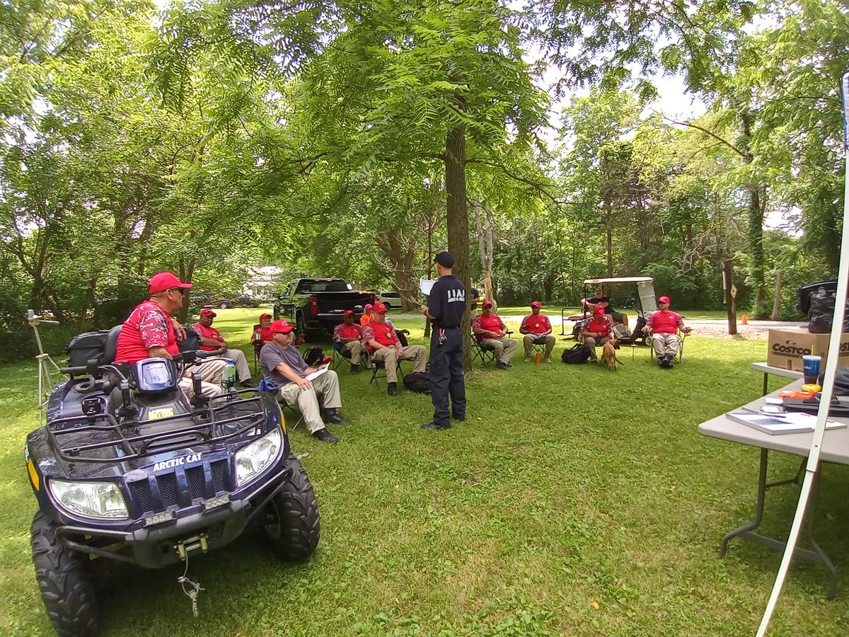 NwiStringers's tweet image. Today we had a great opportunity to take videos and photos for @IllianaSAR thank you for having us out in the field today!