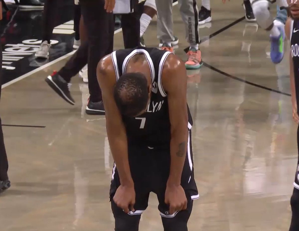 TheHoopCentral's tweet image. Kevin Durant played 58 Minutes and scored 48 Points. Nothing but respect for KD. 💯