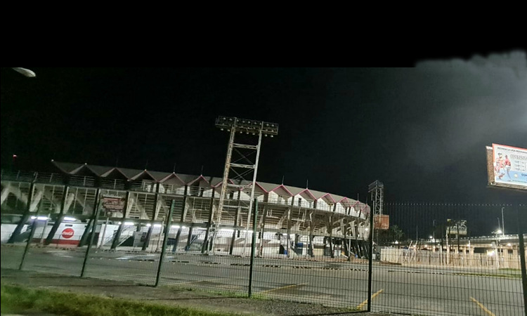 ejele's tweet photo. Se acabó el beisbol en #Reynosa, clausara GobTam Parque López Mateos... @MakiOrtizD ... #Reynosa... https://t.co/WwiUMg1ux7 https://t.co/VOTMOIZdSM