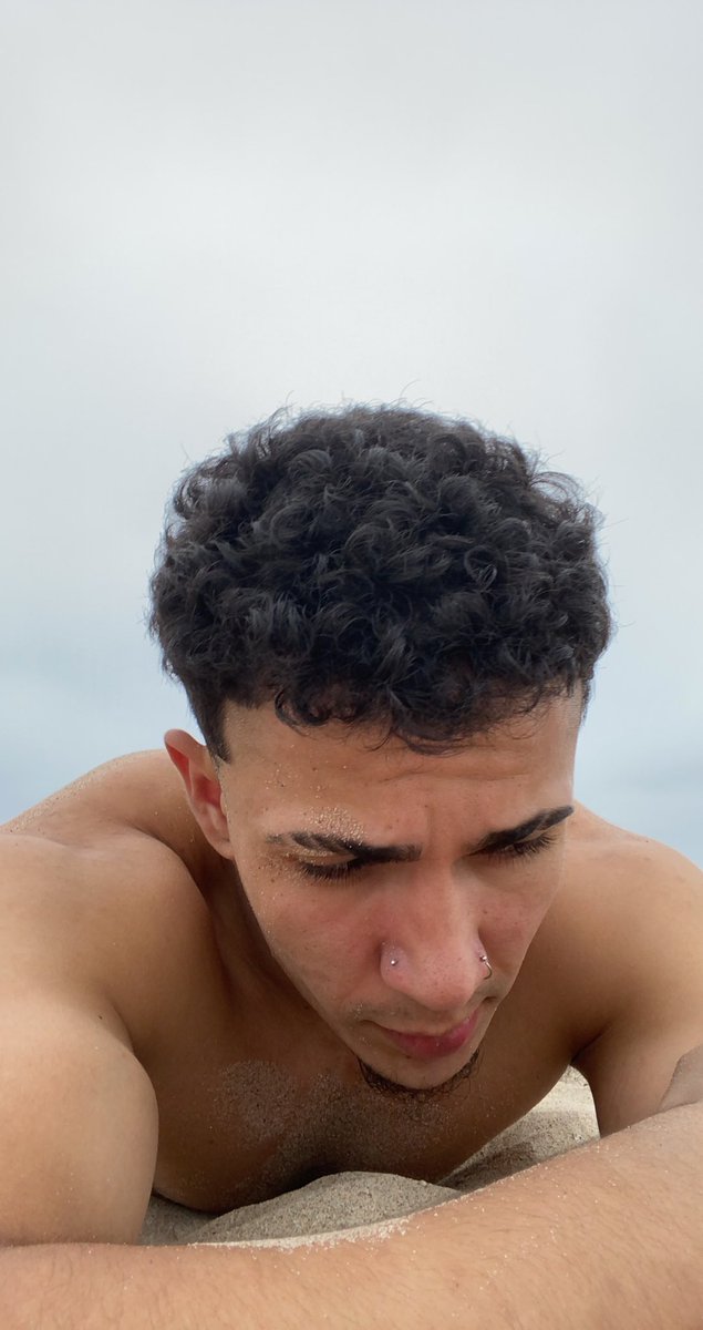 Prepped for hot boy summer but now I don’t want it to be summer anymore it’s way too hot😭