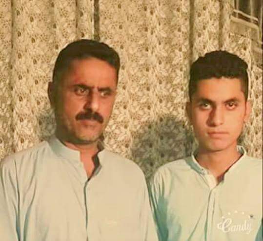 A_B_Raees's tweet photo. People Remembering their Father on #FathersDay, I feel Proud to be the Son of Late #Hanif_Raees As He served #SMBB entire life as Janisar e Benazir. https://t.co/eVV4BI1oAS
