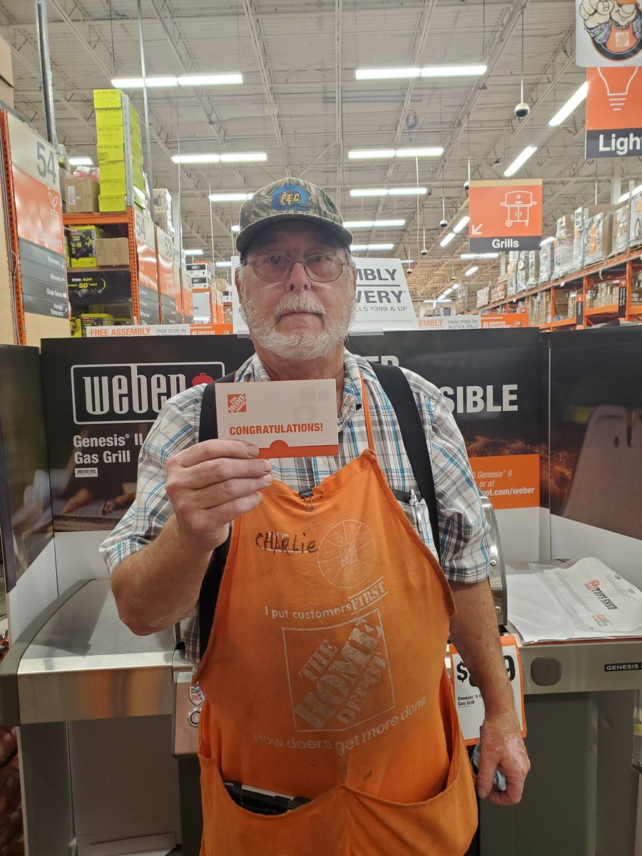 We've got some pretty awesome associates at #6365 😎 Way to go to our milestone achievers Meghan, Randy, Andrew &amp; Charlie 😁 @THDMBaker <a href="/AmandaTewell/">Mandi Tewell</a> <a href="/Aschild8/">Andrew</a> <a href="/mastarling/">Meghan Starling-Aponte</a>