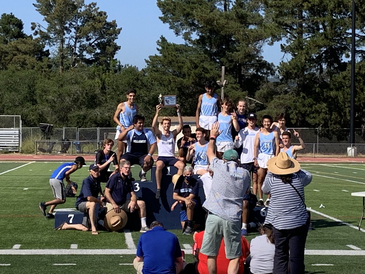 And there you have it…the 2021 CCS Track and Field Boys Champion Bellarmine Bells!!! What a year. Thanks athletes and coaches for all your efforts this year. Congrats!!! #gobells