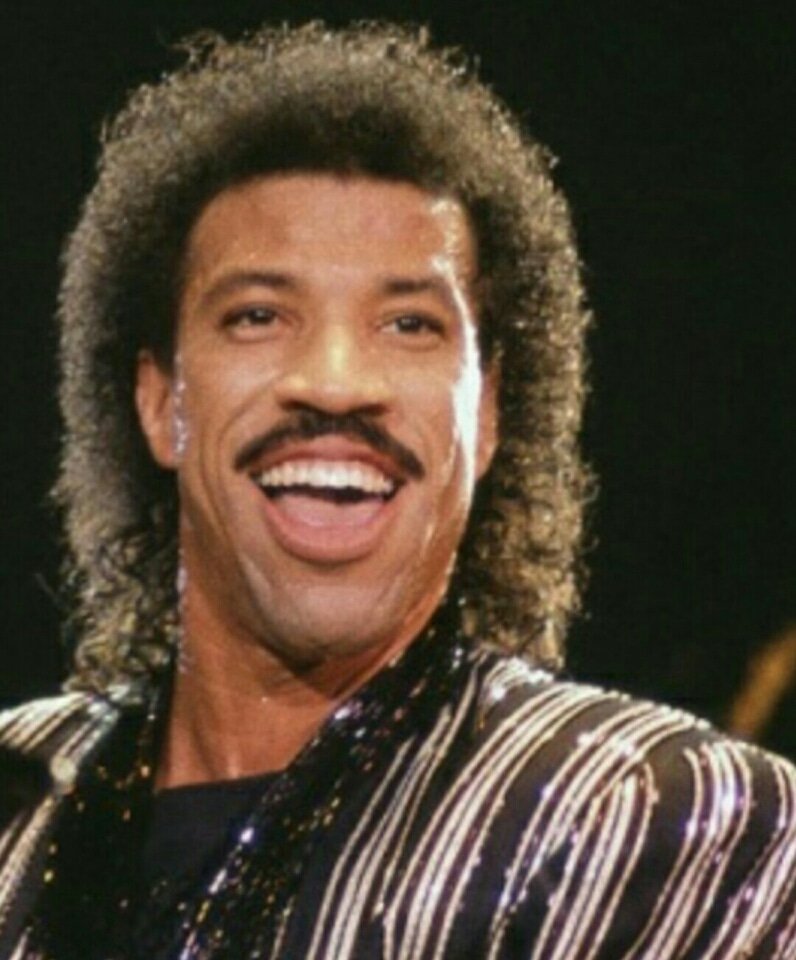 Happy Birthday  Lionel Richie 