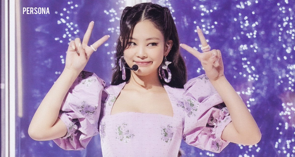 jenniesarchive's tweet photo. jennie's duality at her finest https://t.co/S12jFwqBNL