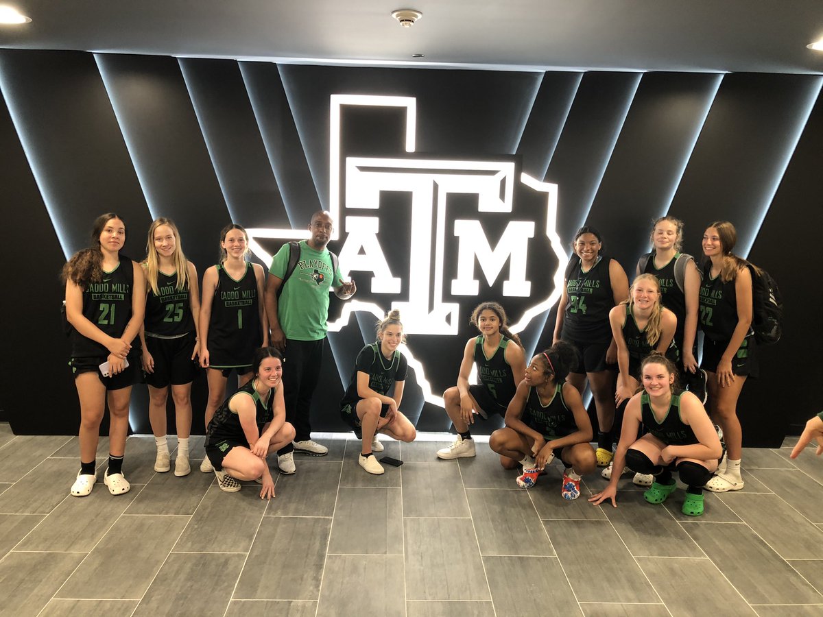MicGranstaff's tweet photo. And Big Shout out to @LadyFoxesHoops!  5-0 going into bracket play with a #1 seed in the Texas A&amp;M team camp!   Let’s keep this ball ROLLING! https://t.co/GIfXUqNM9q