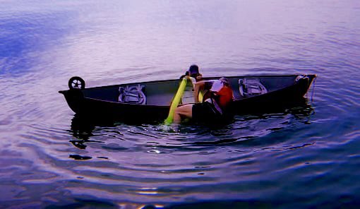 seearch_marine's tweet photo. Don’t want dad falling overboard? Don’t worry with SeeArch dad will be fine no matter what! Click the link in our bio to shop now! 🌊

#seearch #ocean #oceansafety #explore #kayak #kayaking #fun #safetyfirst #safety #sailing #sailboat #sailboatlife #seearchalwayswithyou #boating https://t.co/t1l1gSXSis