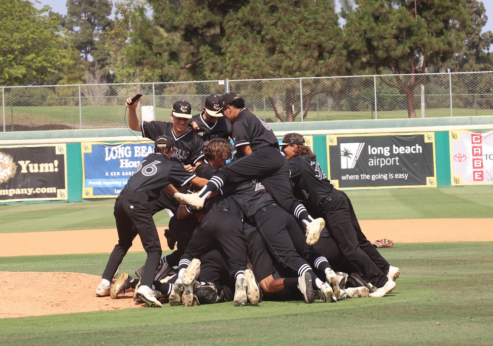 PrepDawg2's tweet photo. Bringing it home: Citrus Valley wins its first section baseball title ... https://t.co/dYOGjWtGPi