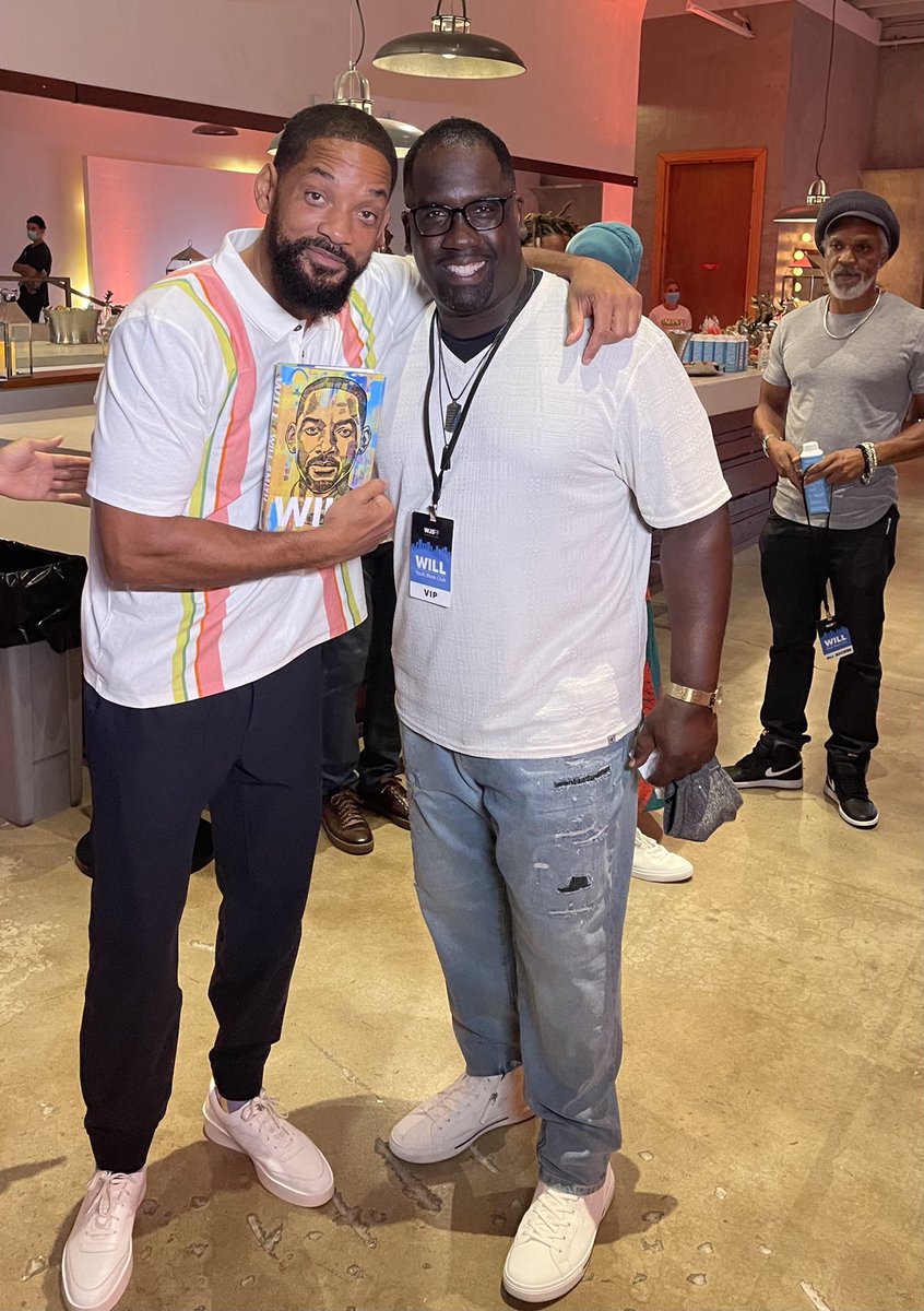 fedingram's tweet photo. .@AFTunion great partnership with @TeamWillDaily and the Will and Jada Foundation to talk about the importance of reading and the reveal of his new book. Great event in Miami and a fantastic message by ‘The Fresh Prince’. #AFTStrong #Read https://t.co/LZZkMqykU0