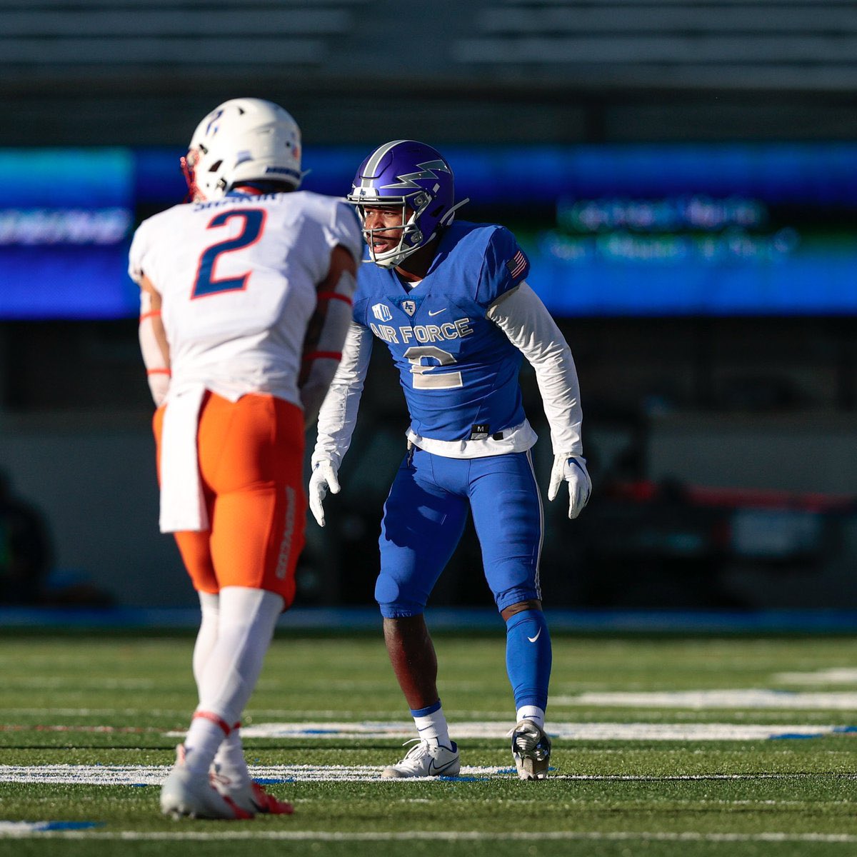 djdandridge2's tweet photo. ✞
Blessed to receive my first Division 1 offer from the United States Air Force Academy✈️ #LetsFly https://t.co/Vk8fMw1dnM